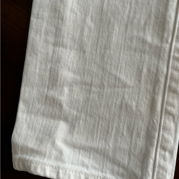 J Crew White Slim Broken In Boyfriend Jeans Size 27 Nearly New - Picture 5 of 6